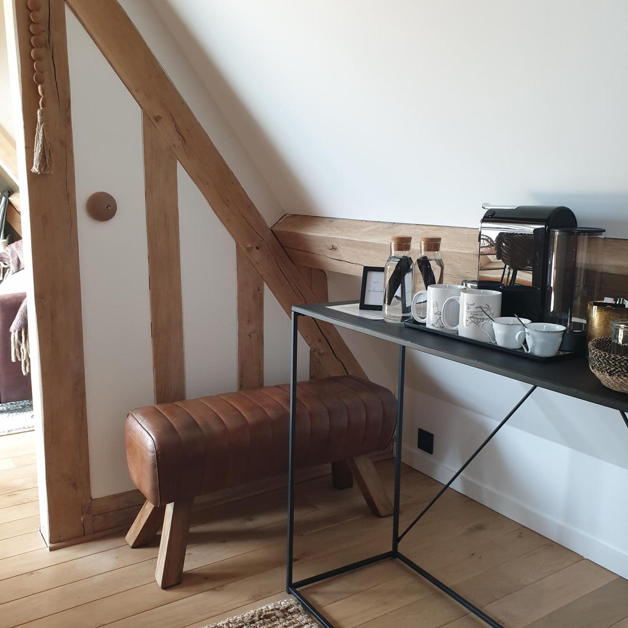 Par Hasard Ou Pas Bed and Breakfast Saint-Martin-aux-Chartrains Eksteriør billede
