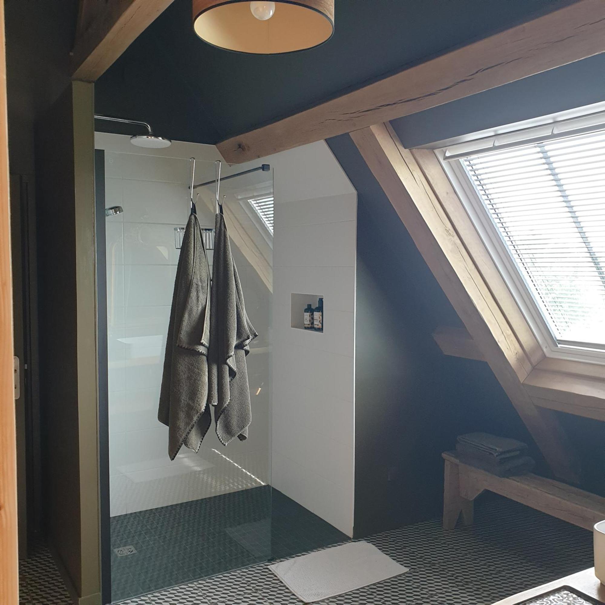 Par Hasard Ou Pas Bed and Breakfast Saint-Martin-aux-Chartrains Eksteriør billede
