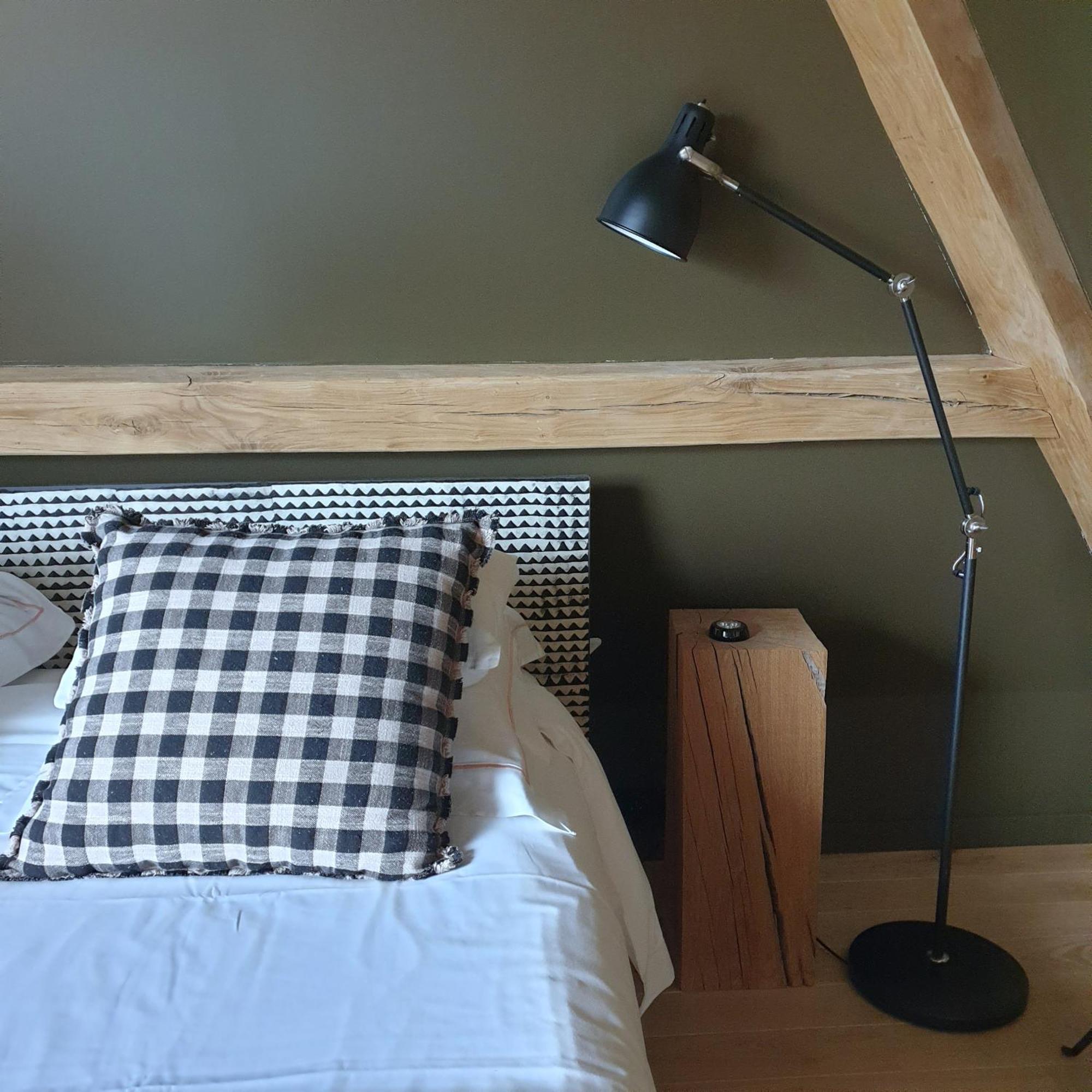 Par Hasard Ou Pas Bed and Breakfast Saint-Martin-aux-Chartrains Eksteriør billede