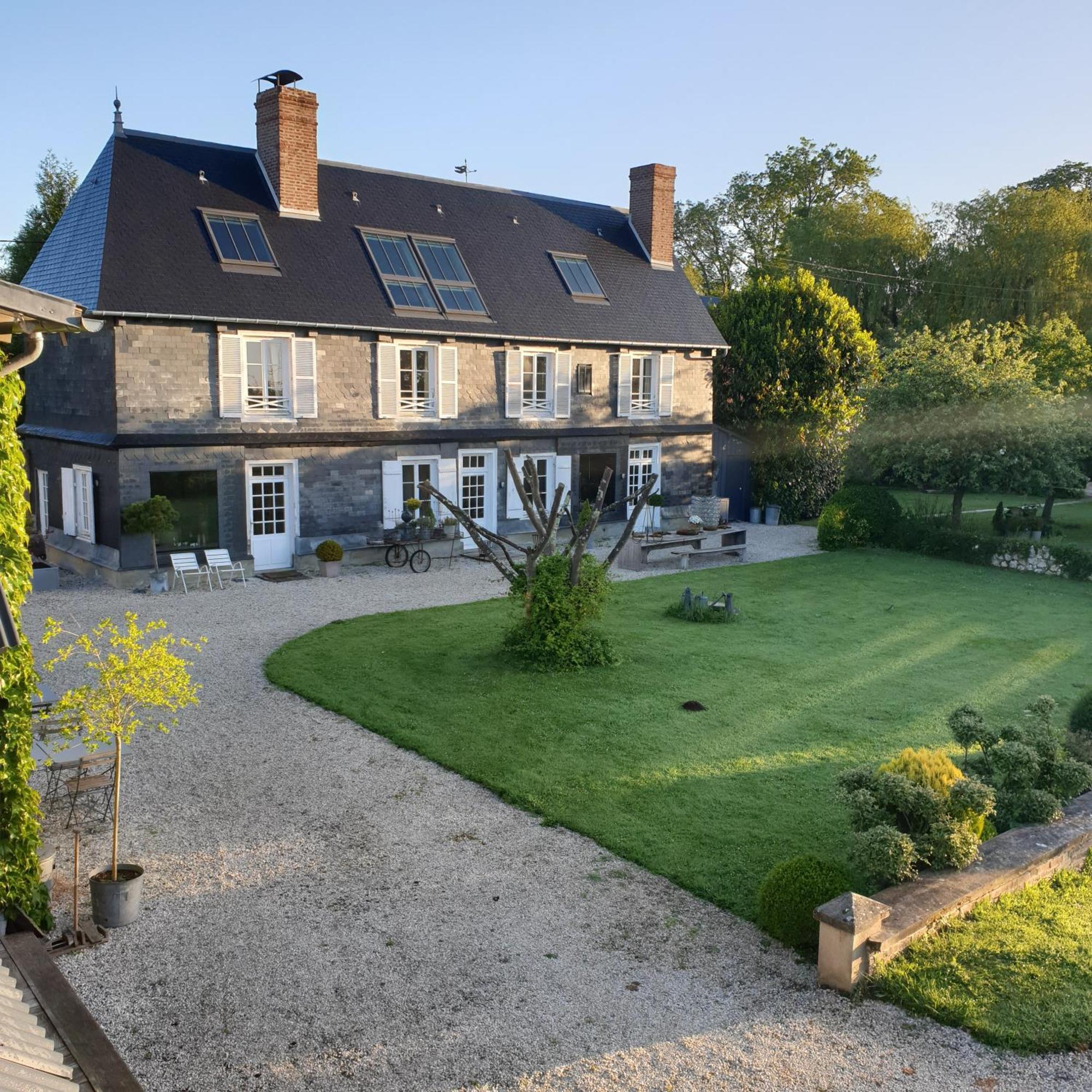 Par Hasard Ou Pas Bed and Breakfast Saint-Martin-aux-Chartrains Eksteriør billede